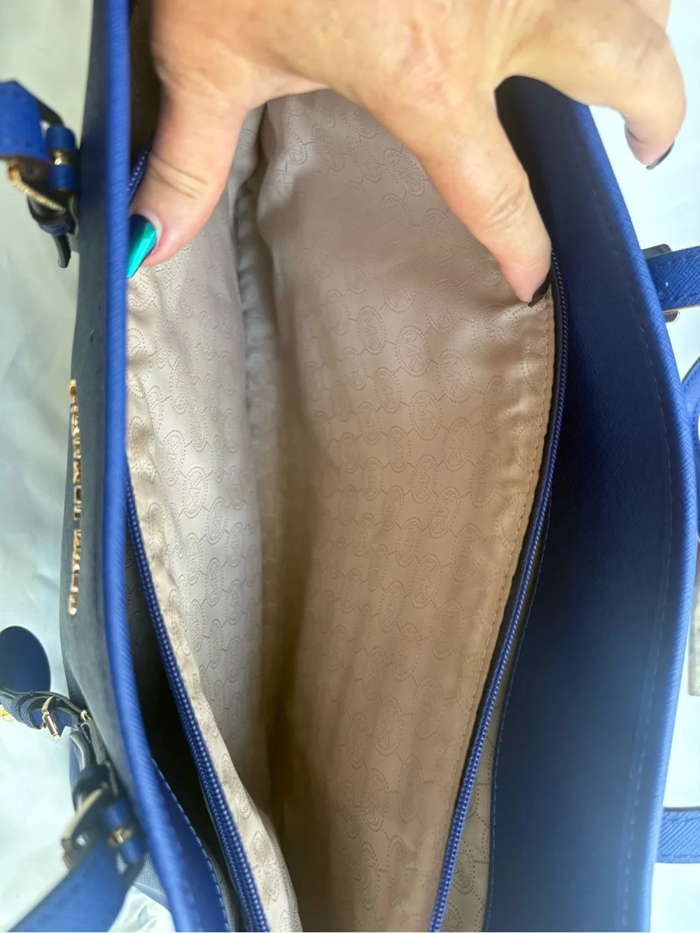 Michael Kors Saffiano Large Tote in Blue with Gold Hardware